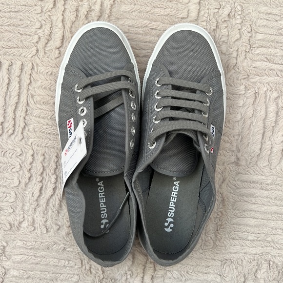 Superga 2750 COTU Classic, grey sage, womens Size 8.5,  Euro 39.5, New with tags - Picture 3 of 16